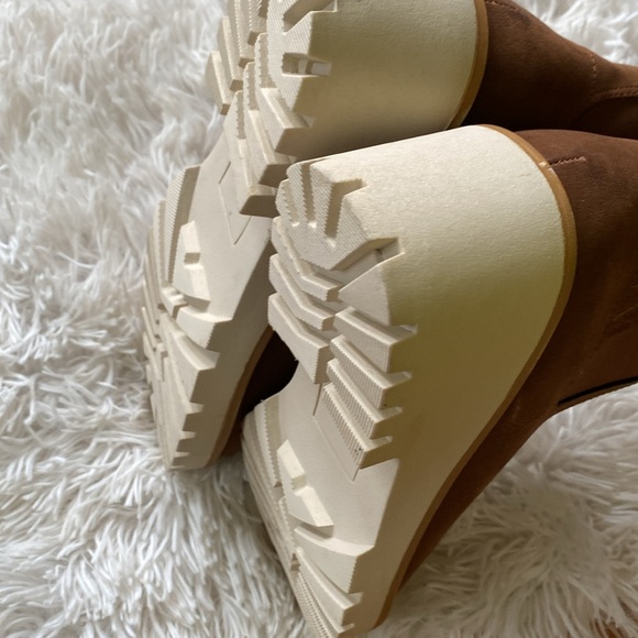 New Womens ankle boots, Size 7M - Picture 8 of 9